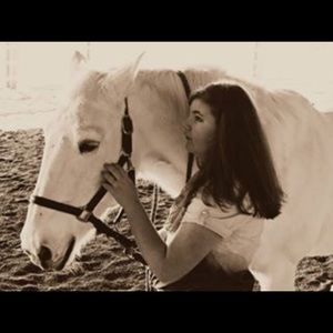 Meet your Posher, Allison